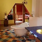 Wein-hotel Mistral Maison d'hôtes 3*