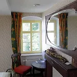 Wein-hotel Mistral 3*