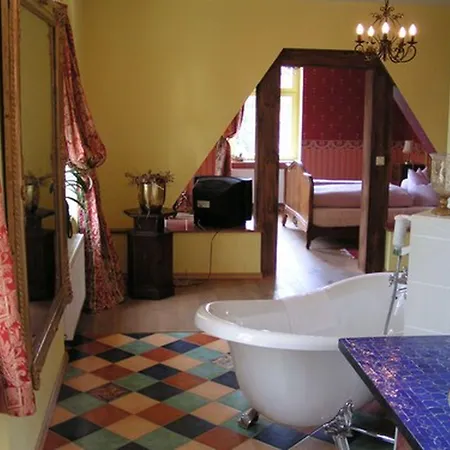 Wein-hotel Mistral Gasthof 3*