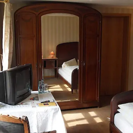 招待所 Wein-hotel Mistral 3*