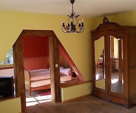 Wein-hotel Mistral Gasthof 3*