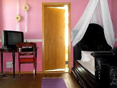 Wein-hotel Mistral Guest house Freiberg